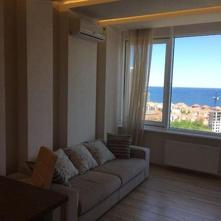 אודסה Apartment With Sea View מראה חיצוני תמונה